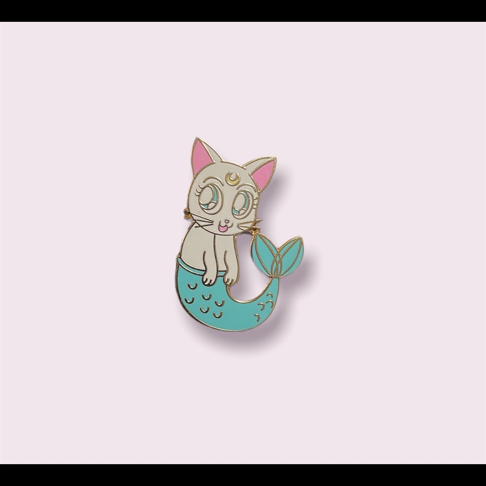 Enamel pins